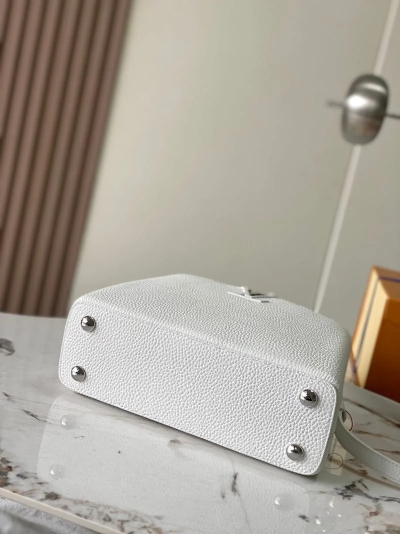 Louis Vuitton Capucines BB Bags FastDry 39871