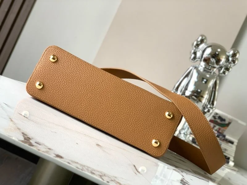 SunProtective Louis Vuitton Capucines BB Bags 39949