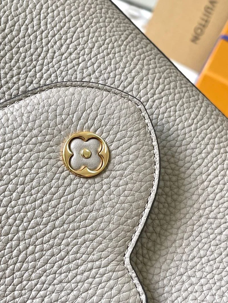 Louis Vuitton Capucines BB Bags WrinkleFree 39904