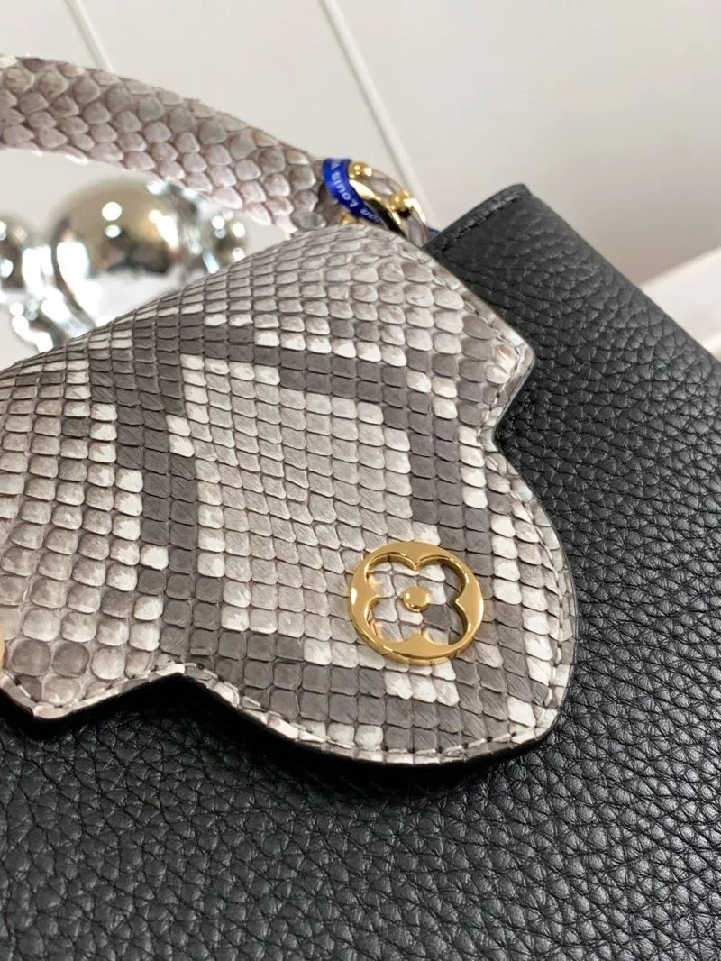 Louis Vuitton Capucines BB Bags UrbanStyle 39859