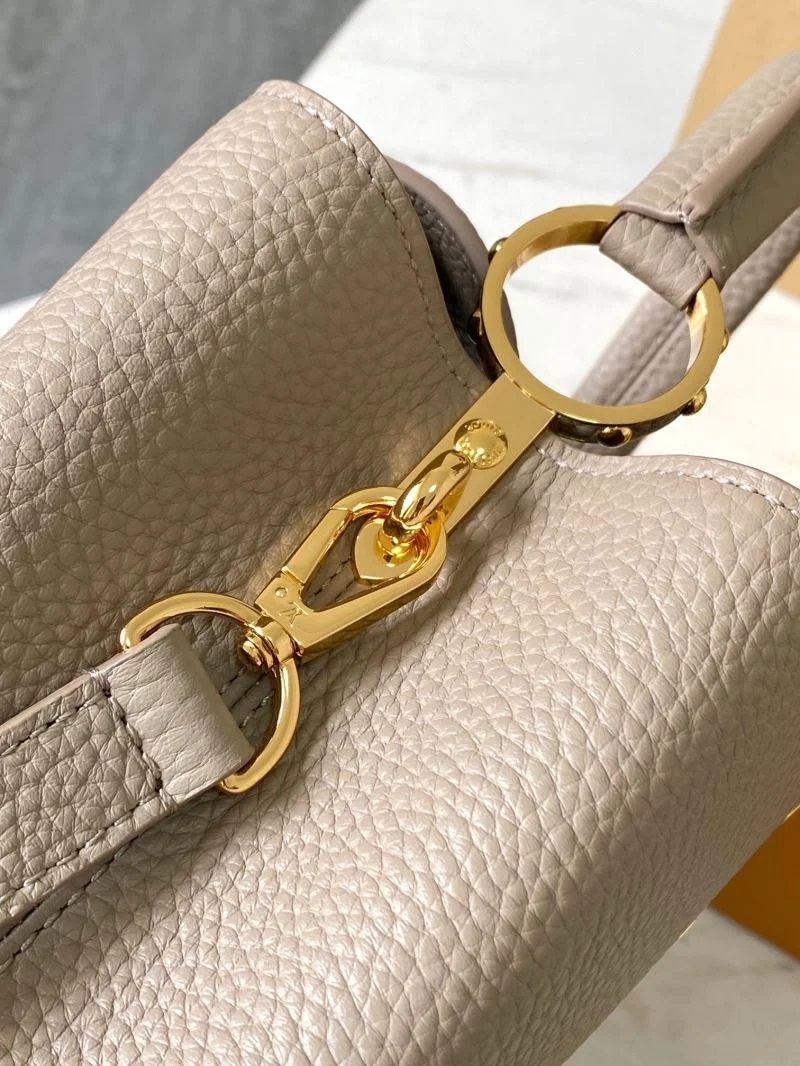 SoftTouch Louis Vuitton Capucines BB Bags 39894