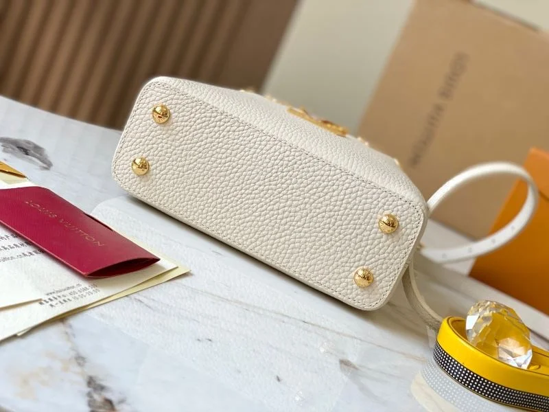Louis Vuitton Capucines BB Bags TechFriendly 39864