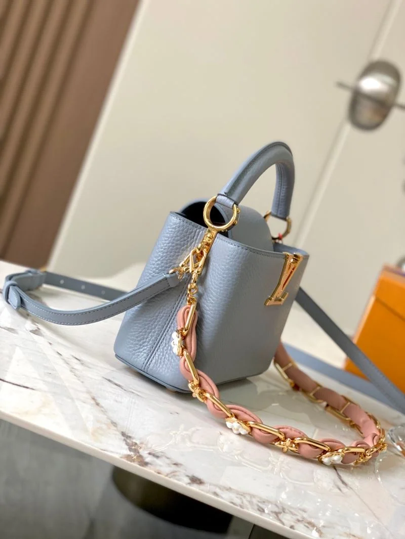 Supportive Louis Vuitton Capucines BB Bags 39866