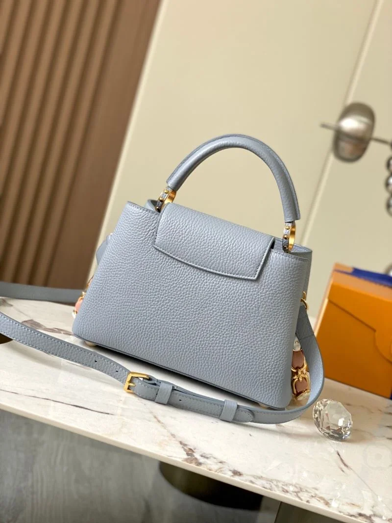 OdorResistant Louis Vuitton Capucines BB Bags 39858