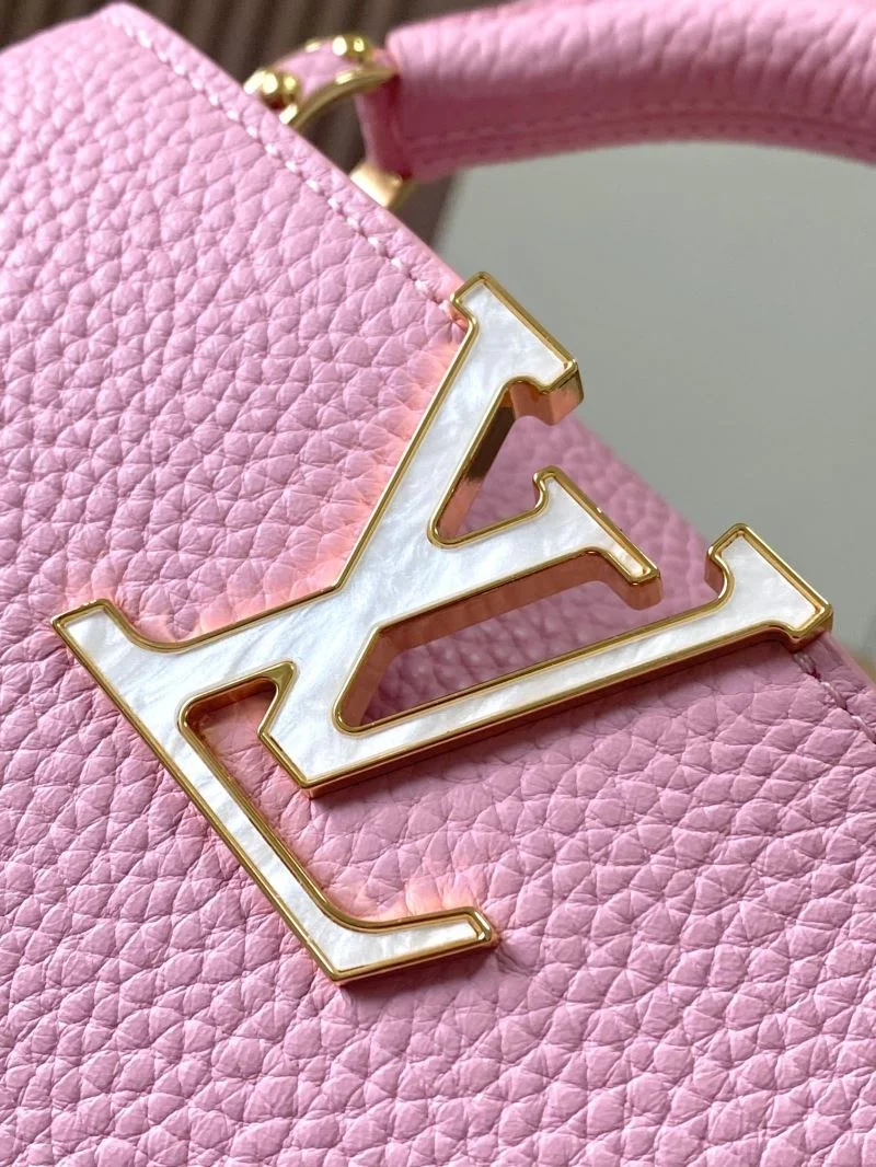 Breathable Louis Vuitton Capucines BB Bags 39852