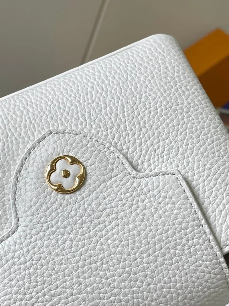 Durable Louis Vuitton Capucines BB Bags 39853