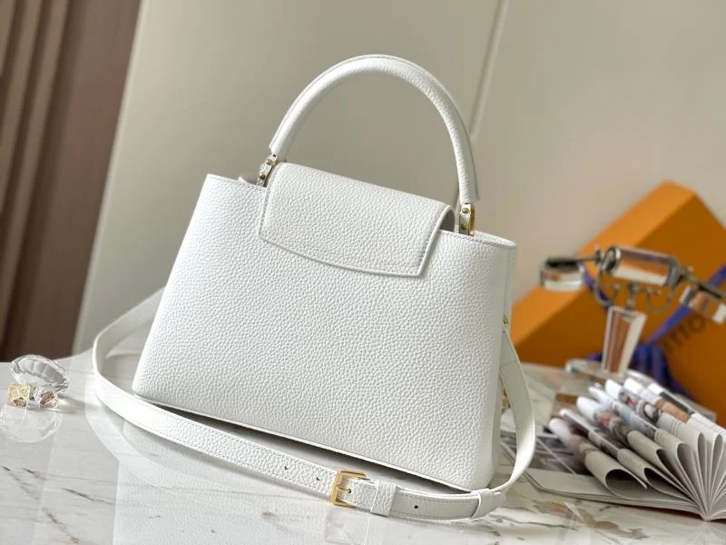 Versatile Louis Vuitton Capucines BB Bags 39850