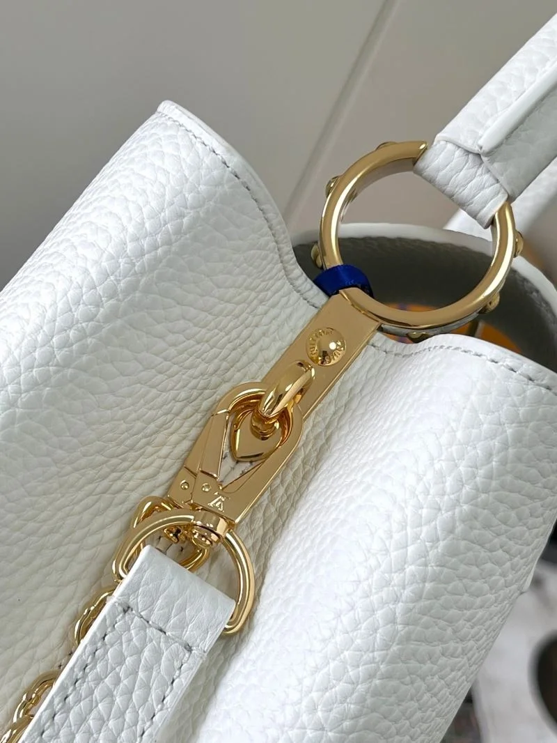 Versatile Louis Vuitton Capucines BB Bags 39850