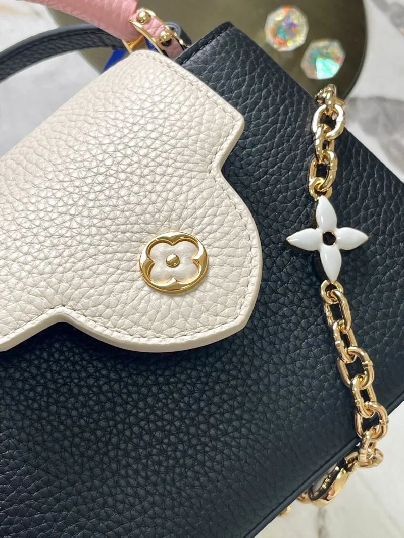 BestValue Louis Vuitton Capucines BB Bags 39844