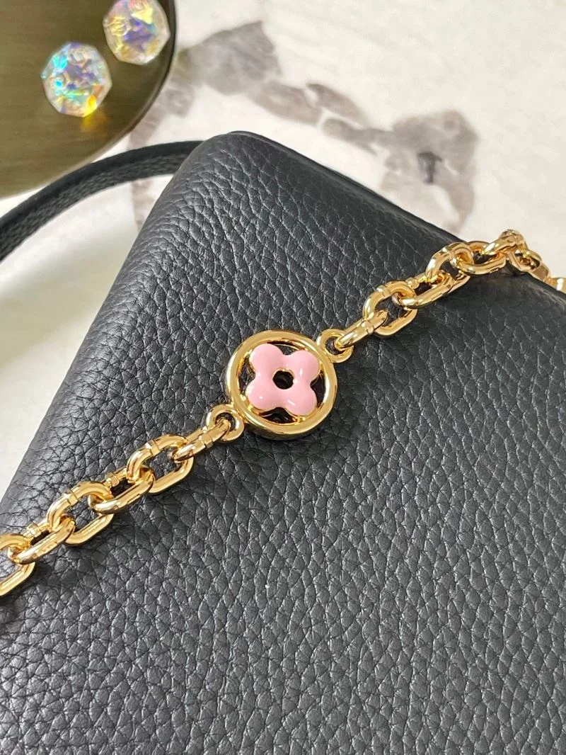 TopPick Louis Vuitton Capucines BB Bags 39849