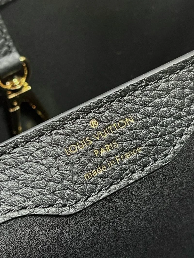 WellDesigned Louis Vuitton Capucines BB Bags 39846