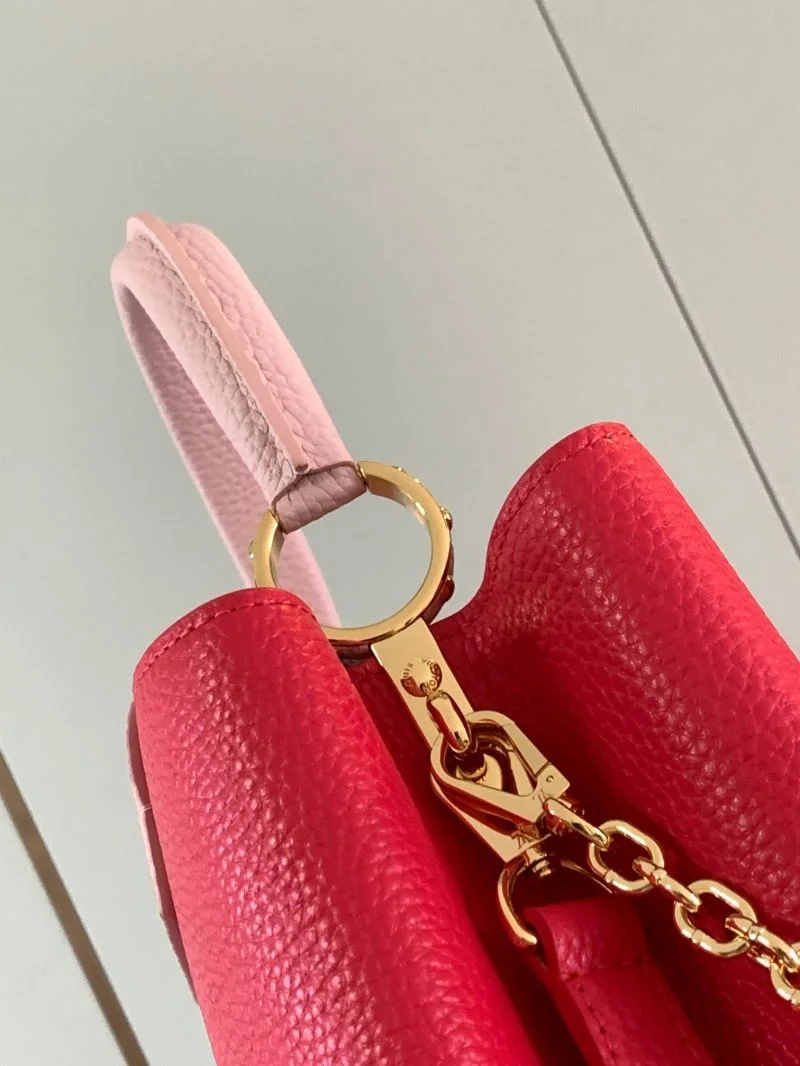 Lightweight Louis Vuitton Capucines BB Bags 39827
