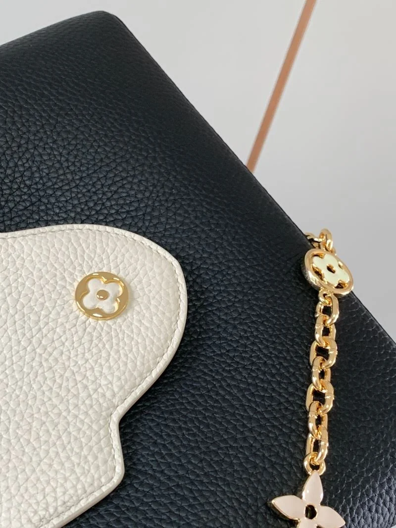 Durable Louis Vuitton Capucines BB Bags 39833