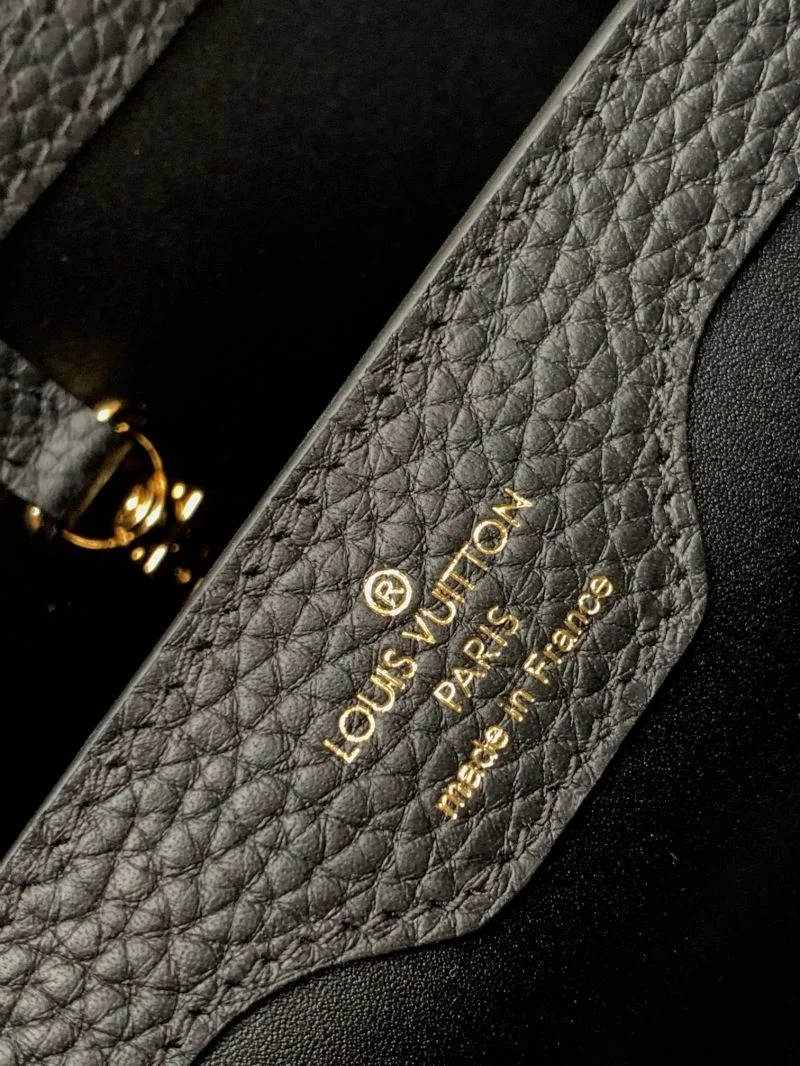 Durable Louis Vuitton Capucines BB Bags 39833