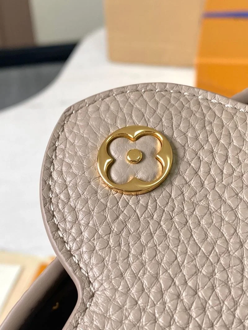 QuickDry Louis Vuitton Capucines BB Bags 39935
