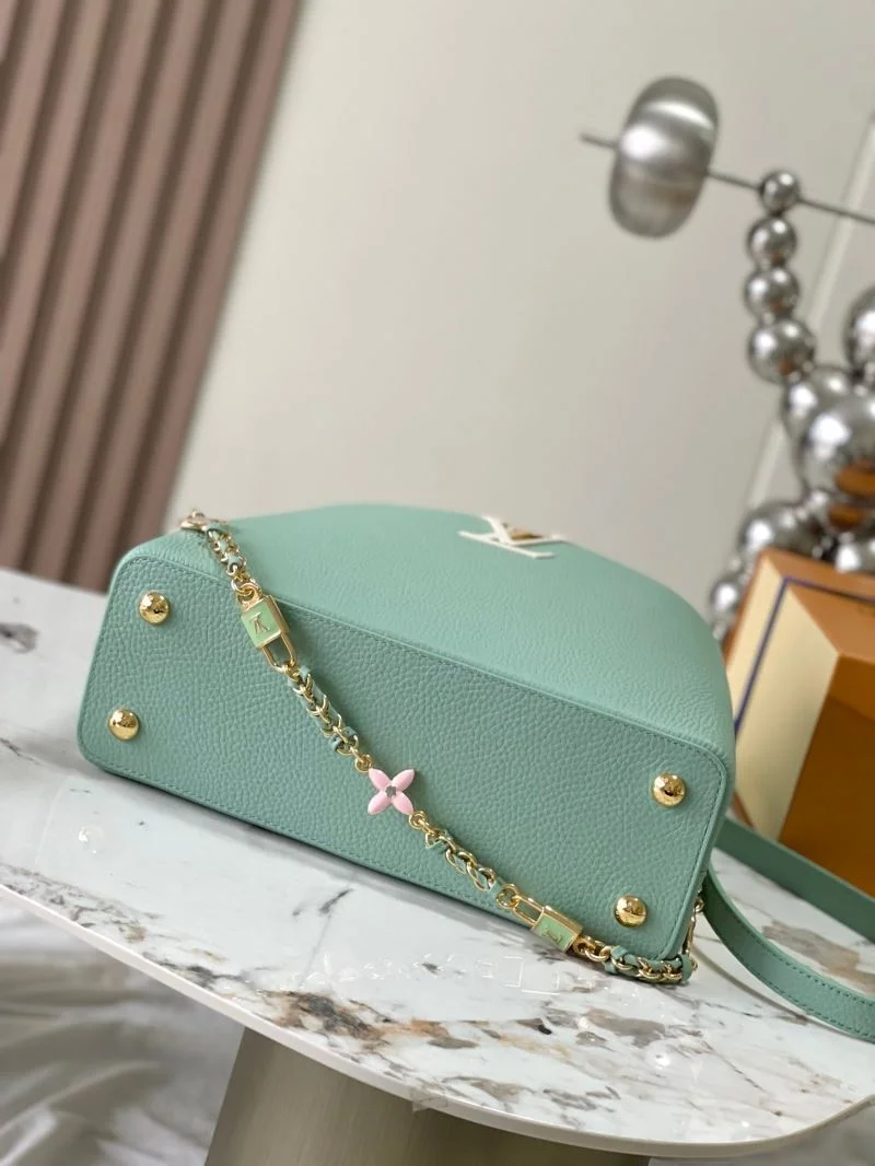 Effortless Louis Vuitton Capucines BB Bags 39809