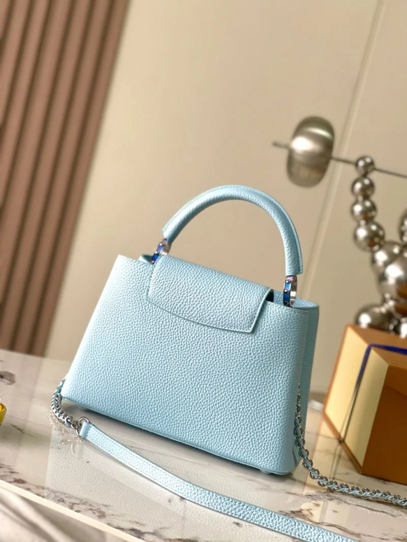 MultiPurpose Louis Vuitton Capucines BB Bags 39805