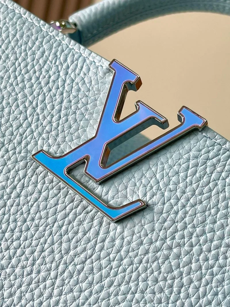 MultiPurpose Louis Vuitton Capucines BB Bags 39805
