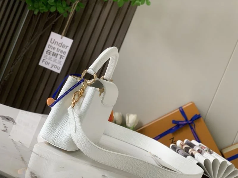 Louis Vuitton Capucines BB Bags BestValue 39799