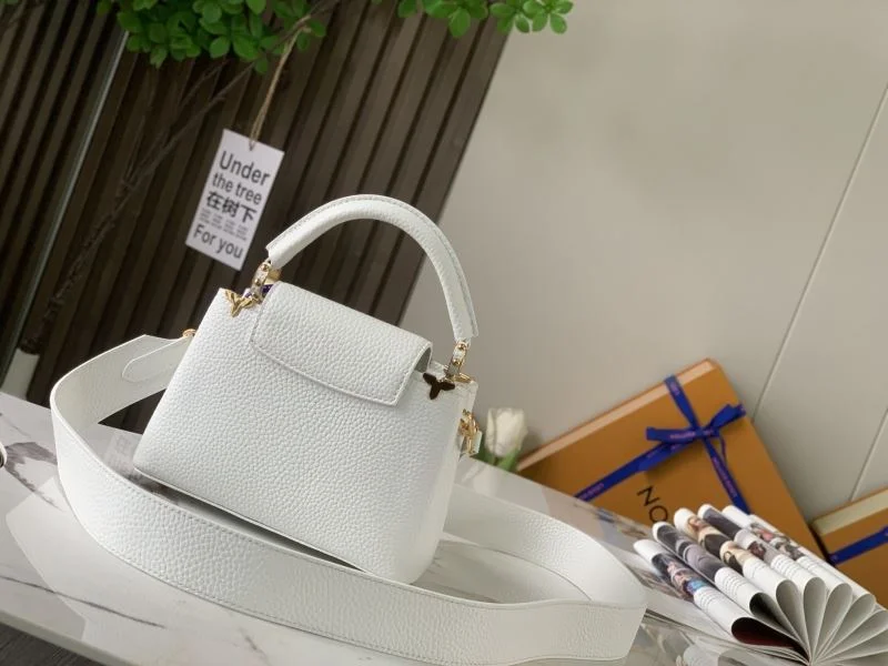 Louis Vuitton Capucines BB Bags BestValue 39799
