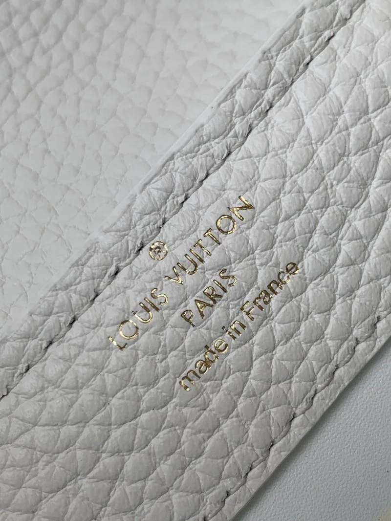 Louis Vuitton Capucines BB Bags BestValue 39799
