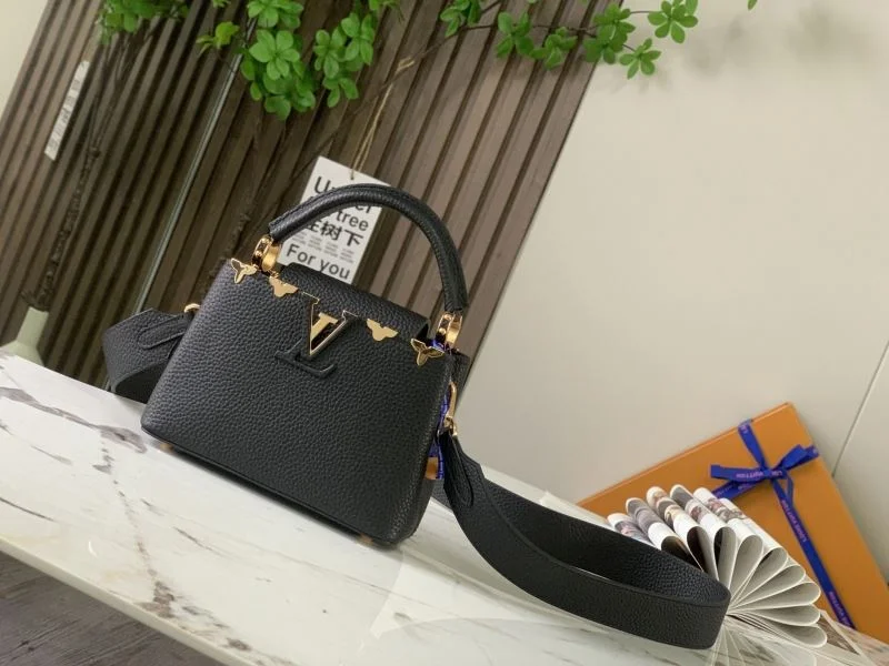 WrinkleFree Louis Vuitton Capucines BB Bags 39796