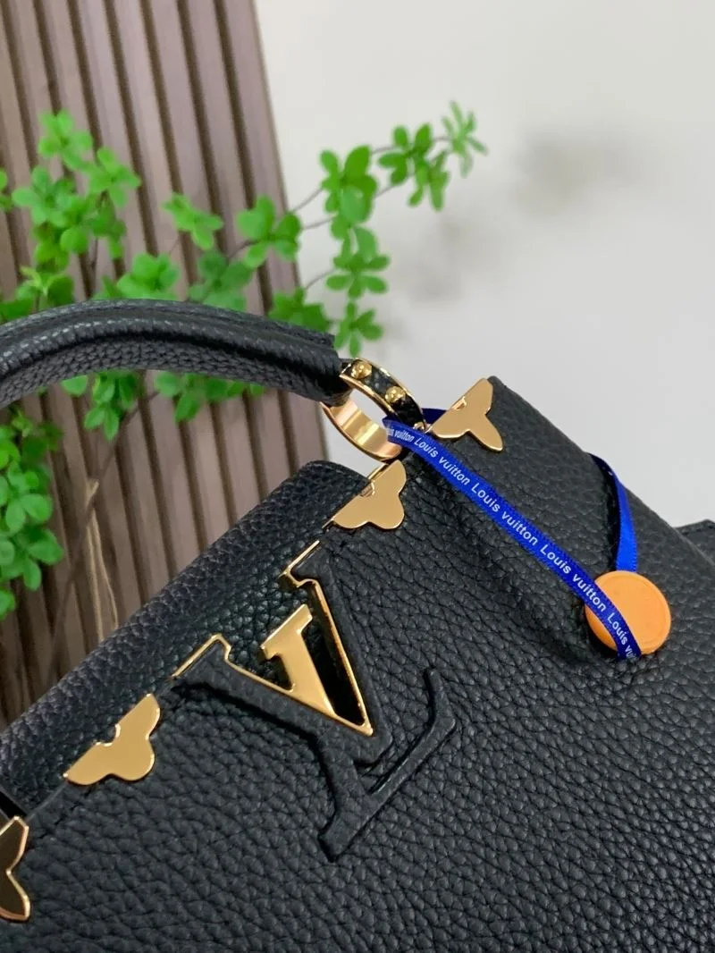 WrinkleFree Louis Vuitton Capucines BB Bags 39796