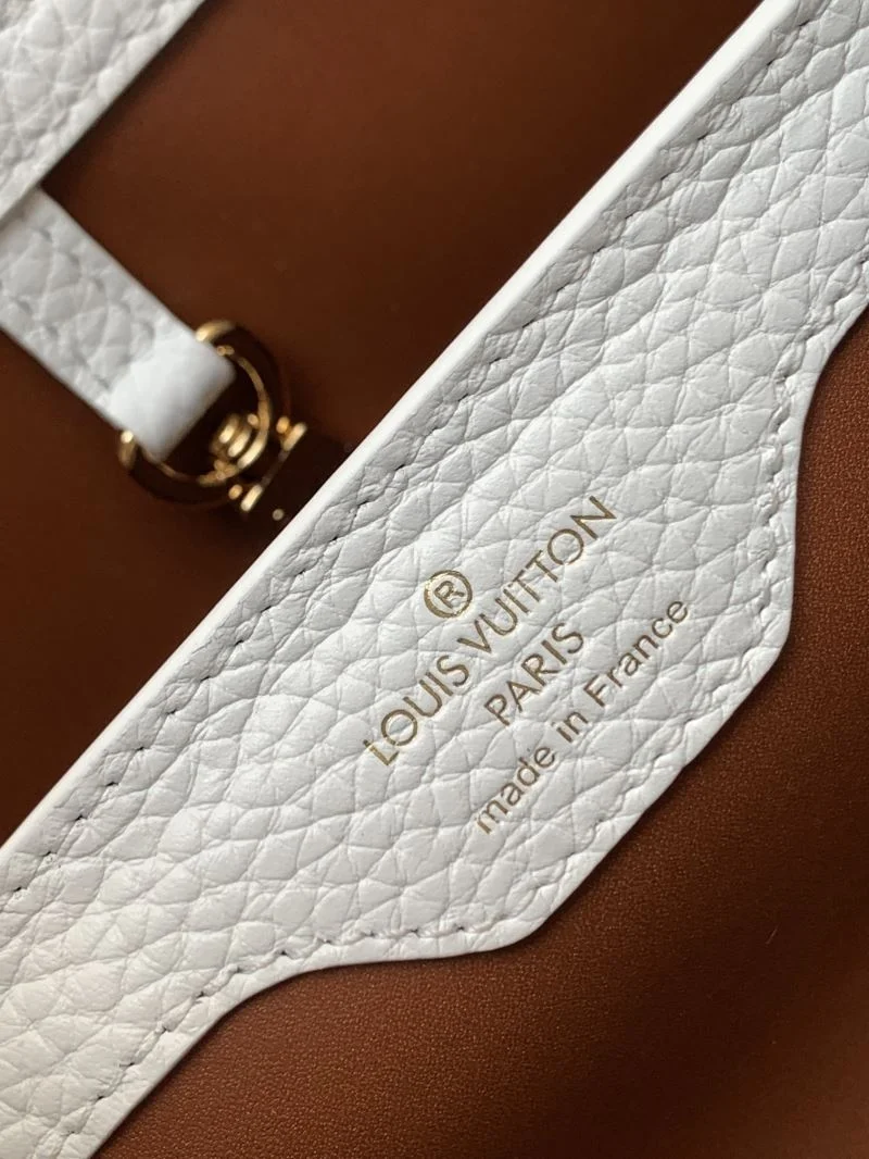 Louis Vuitton Capucines BB Bags Breathable 39841