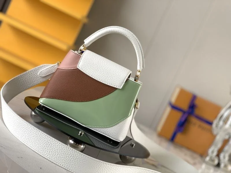 Reliable Louis Vuitton Capucines BB Bags 39801