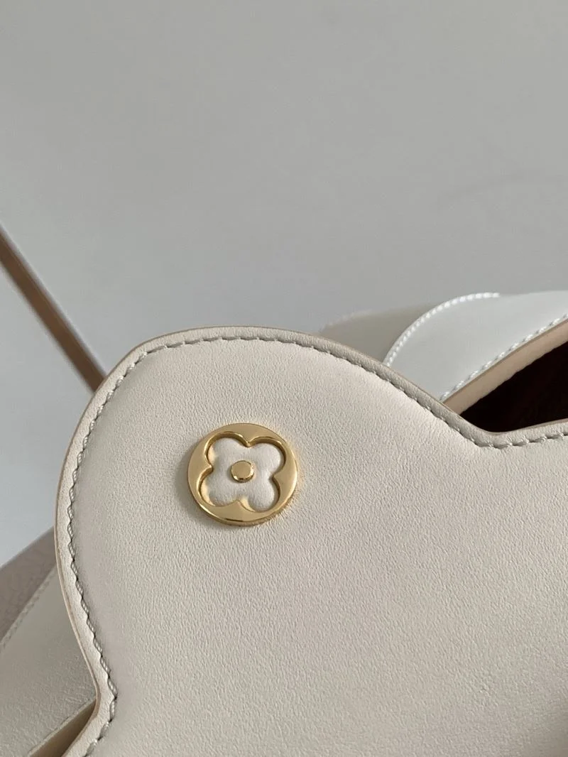 ZeroBulk Louis Vuitton Capucines BB Bags 39829