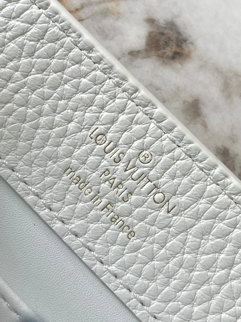 Louis Vuitton Capucines BB Bags Versatile 39789
