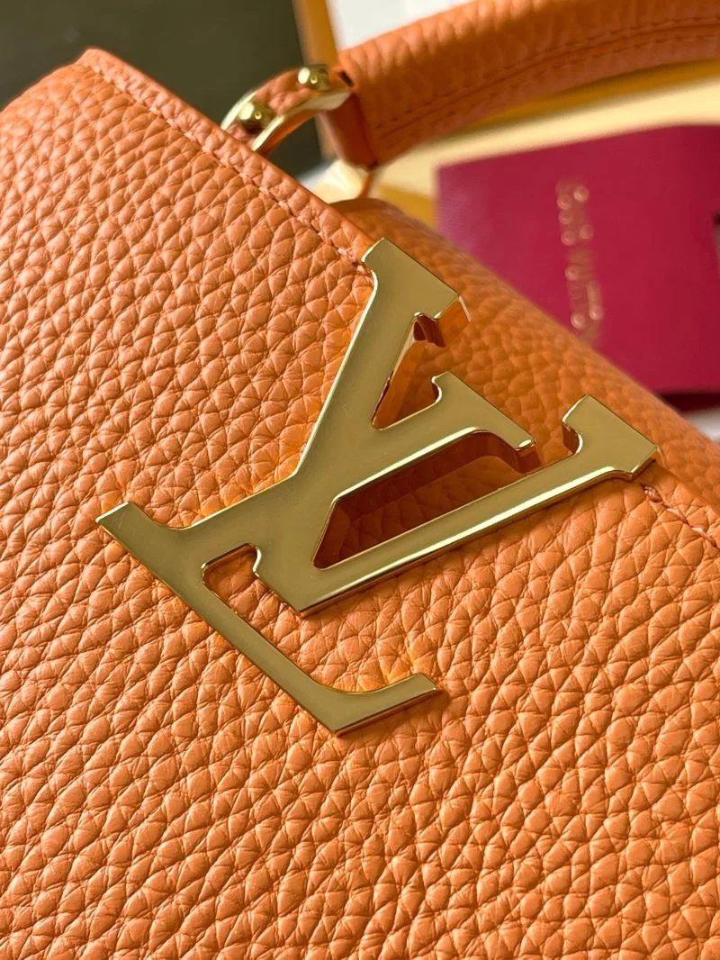 Stretchable Louis Vuitton Capucines BB Bags 39822