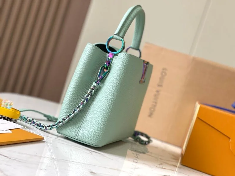 Sporty Louis Vuitton Capucines BB Bags 39788
