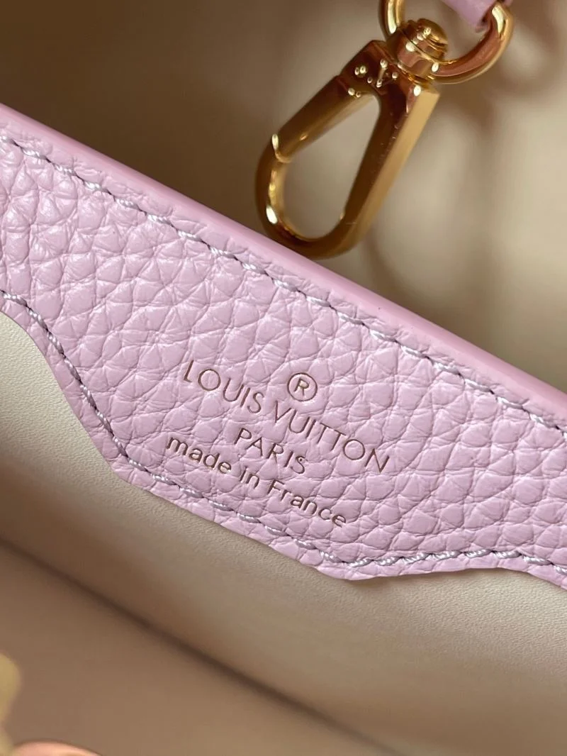 Casual Louis Vuitton Capucines BB Bags 39787
