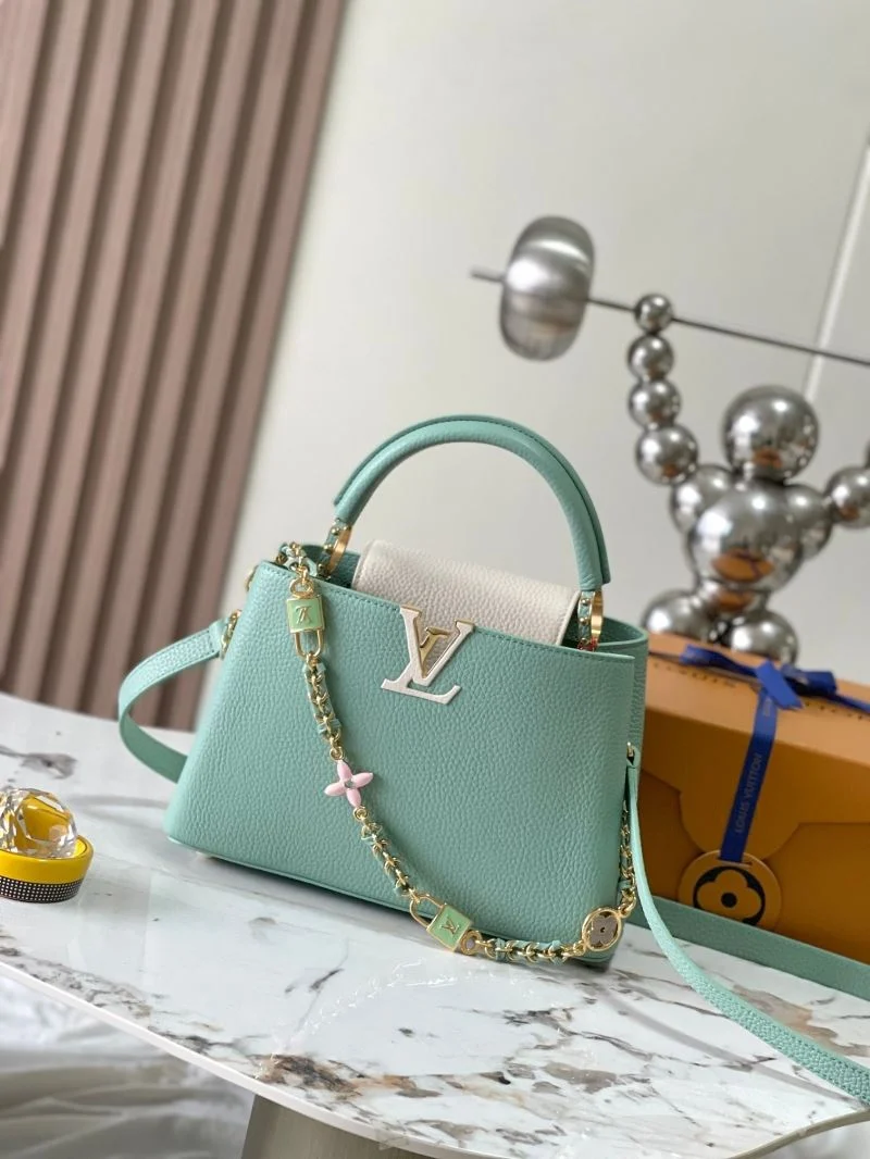Louis Vuitton Capucines BB Bags Unisex 39780