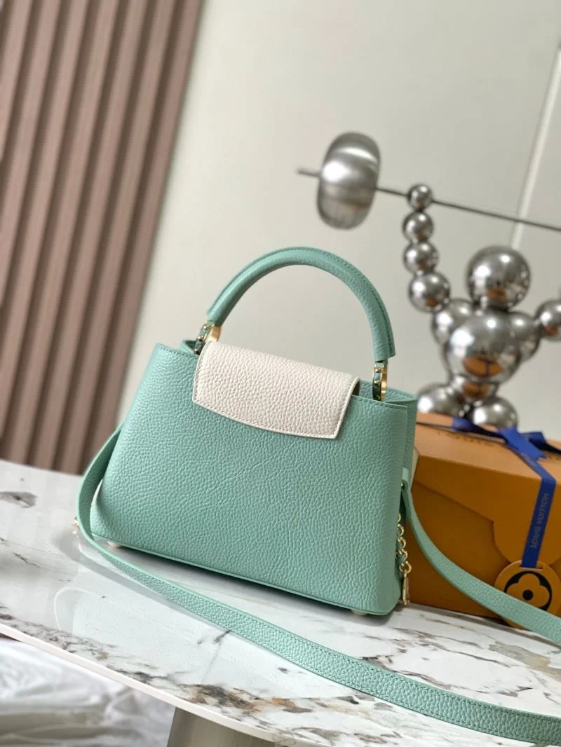 Louis Vuitton Capucines BB Bags Unisex 39780