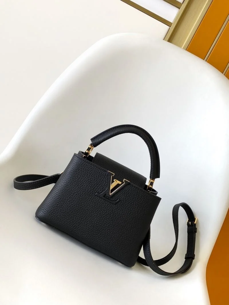 BestValue Louis Vuitton Capucines BB Bags 39307