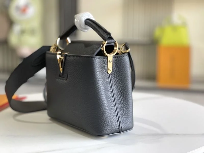 StreetReady Louis Vuitton Capucines BB Bags 38994