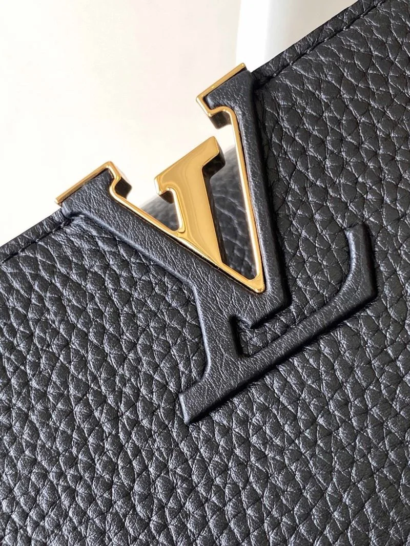 Soft Louis Vuitton Capucines BB Bags 39013