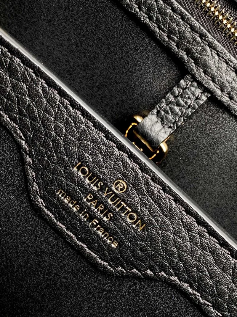 Soft Louis Vuitton Capucines BB Bags 39013