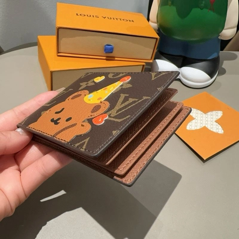 Louis Vuitton Card Holders UrbanChic 262633