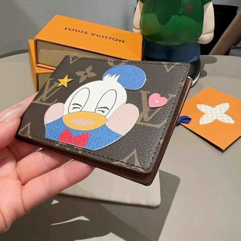 Premium Louis Vuitton Card Holders 262630