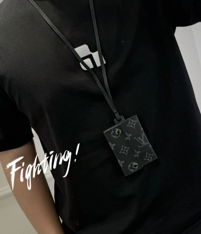 Louis Vuitton Card Holders FreshLook 262661