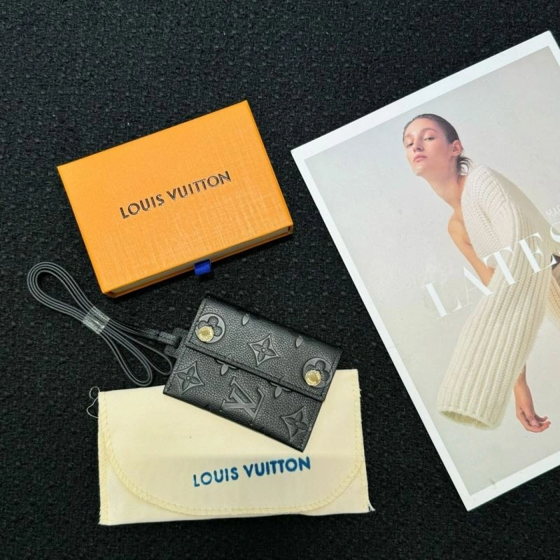 Louis Vuitton Card Holders MultiPurpose 262660