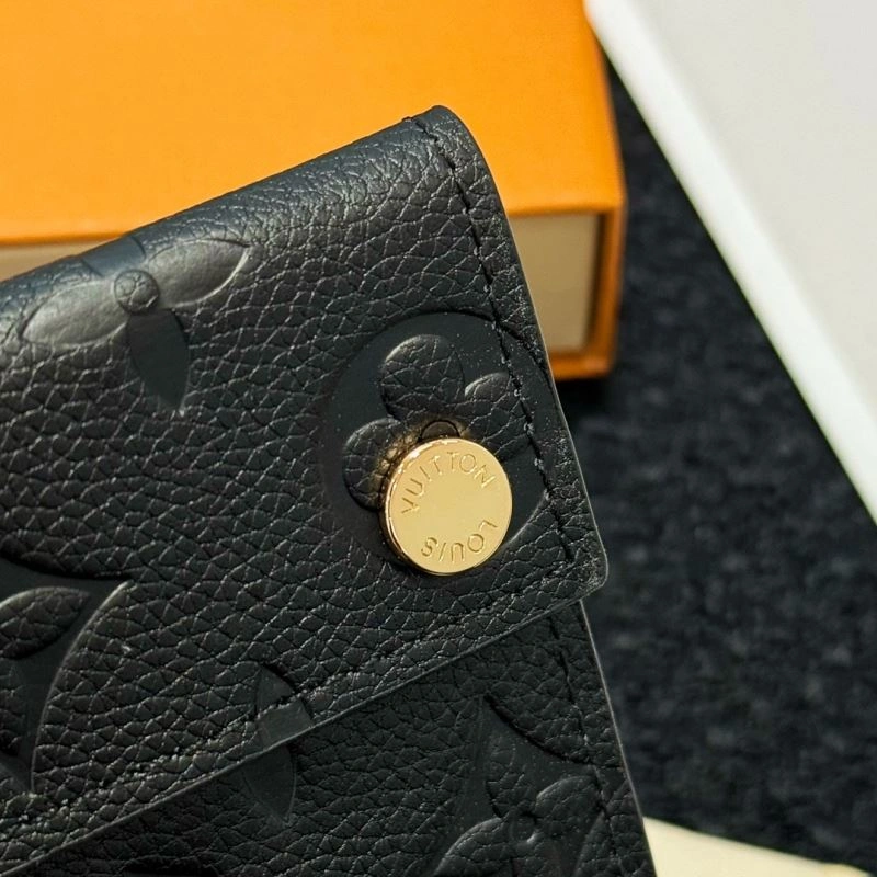 Louis Vuitton Card Holders MultiPurpose 262660