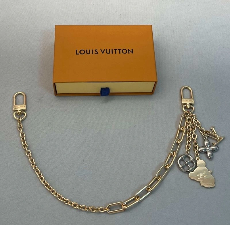 Trendy Louis Vuitton Chains 262735