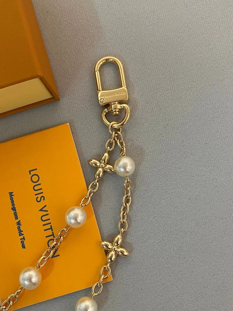 Louis Vuitton Chains SunProtective 262727