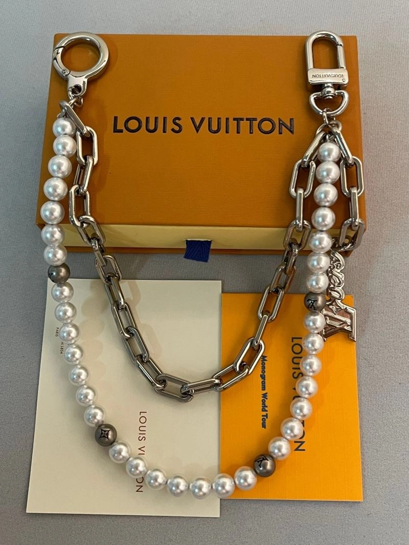 Louis Vuitton Chains Reliable 262710