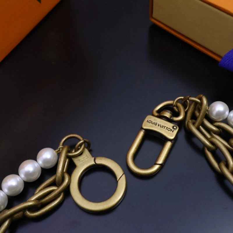 SportInspired Louis Vuitton Chains 262704