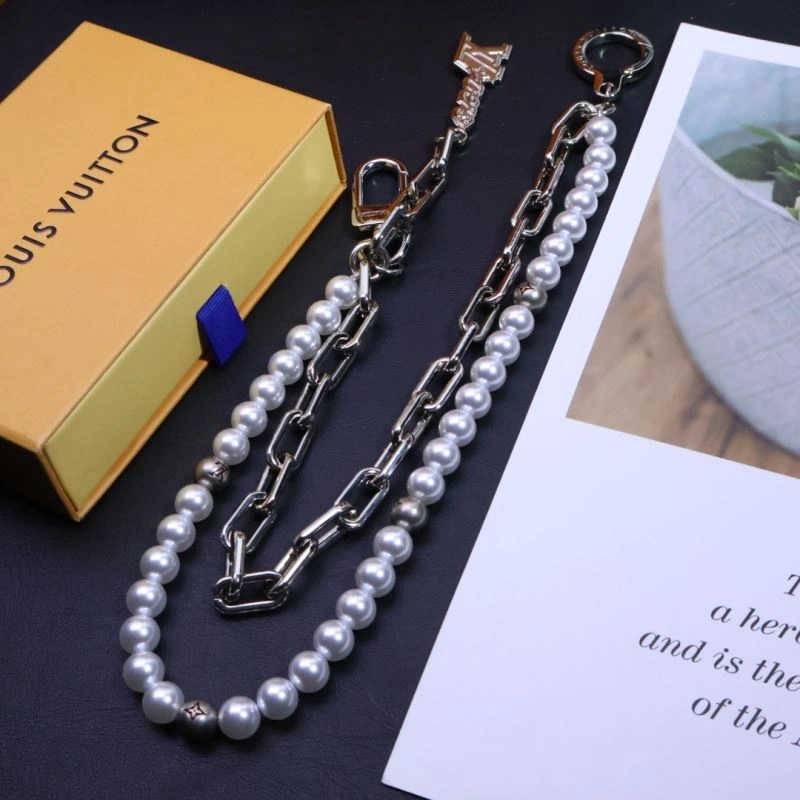 Louis Vuitton Chains Timeless 262703